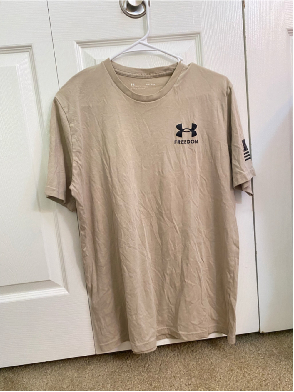 Men's Under Armour Freedom Graphic Tee, Size M, Beige and Black